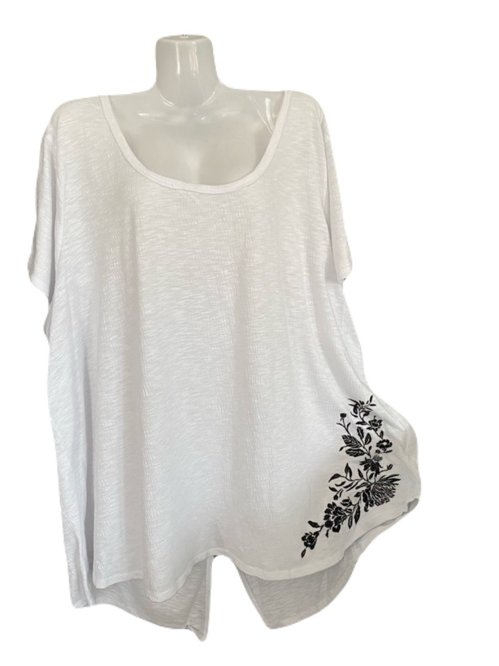 Adorable Sheer Top With Floral Embroidery Seven 7